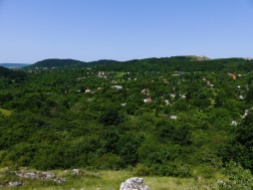 Csíki-hegyek az Odvas-hegyi geológiai tanösvényről